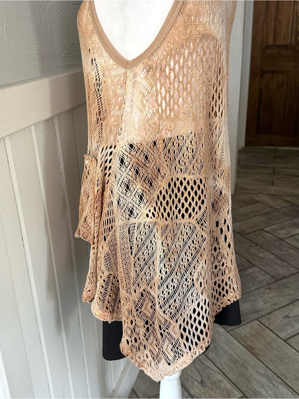 Boho Y2K Crochet Lace Overlay Tank Flowy Tunic Top Sz M Mermaidcore Festival - Picture 8 of 8